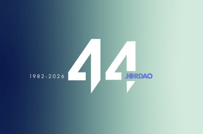 44 Ans